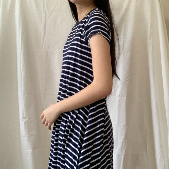 Rue 21 Navy Blue and White Striped T-Shirt Dress - Picture 4 of 5